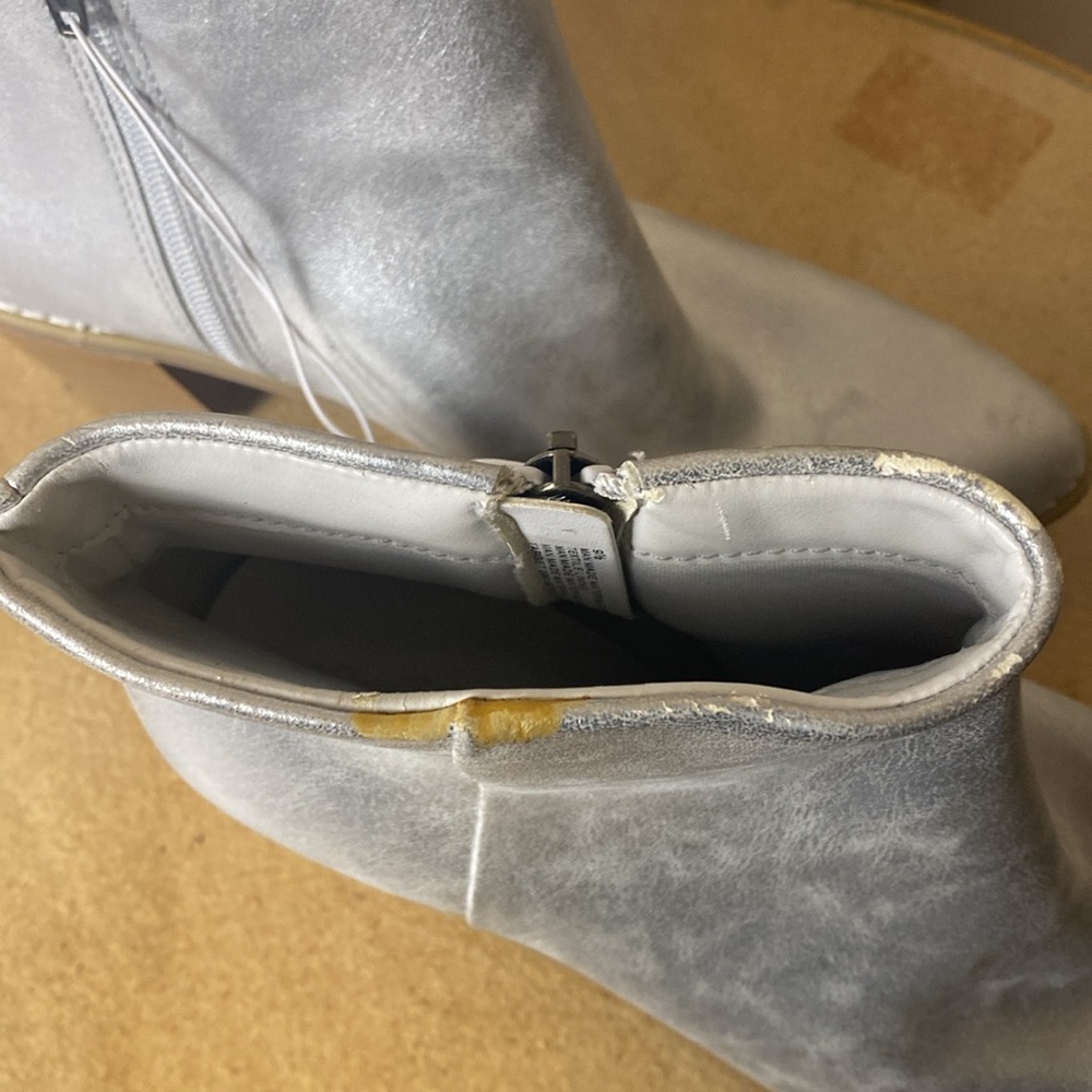 Universal Thread Silver Booties - image 5